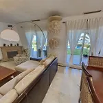 فيلة Con Vistas Al Mar